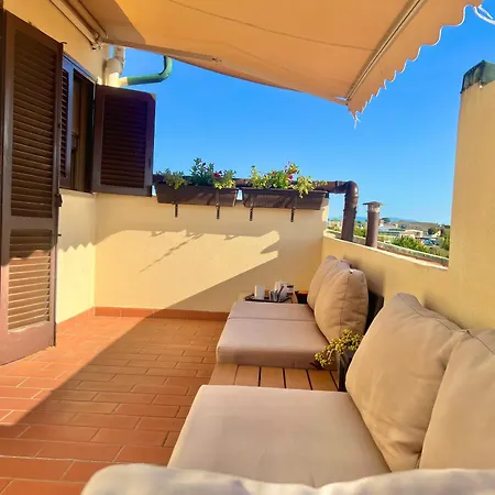 Lavinia 몬테스쿠다이오