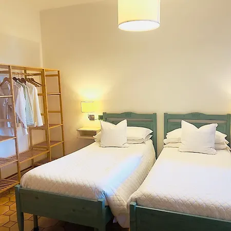 Lavinia Bed & Breakfast