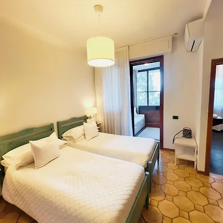 Lavinia Oda ve Kahvaltı 4*