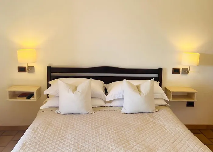 B&B Lavinia 몬테스쿠다이오